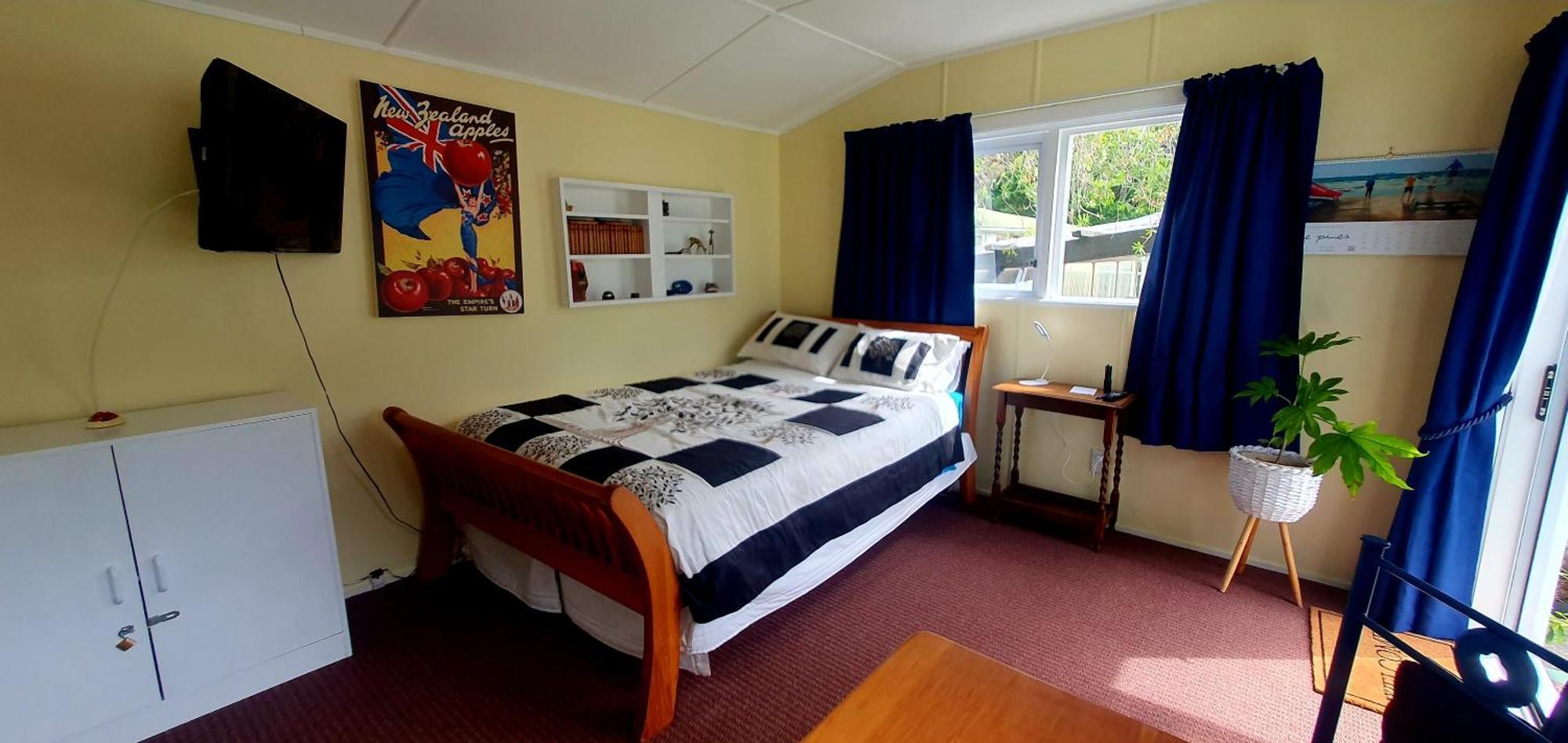 Waikanae Studio B&B Екстер'єр фото